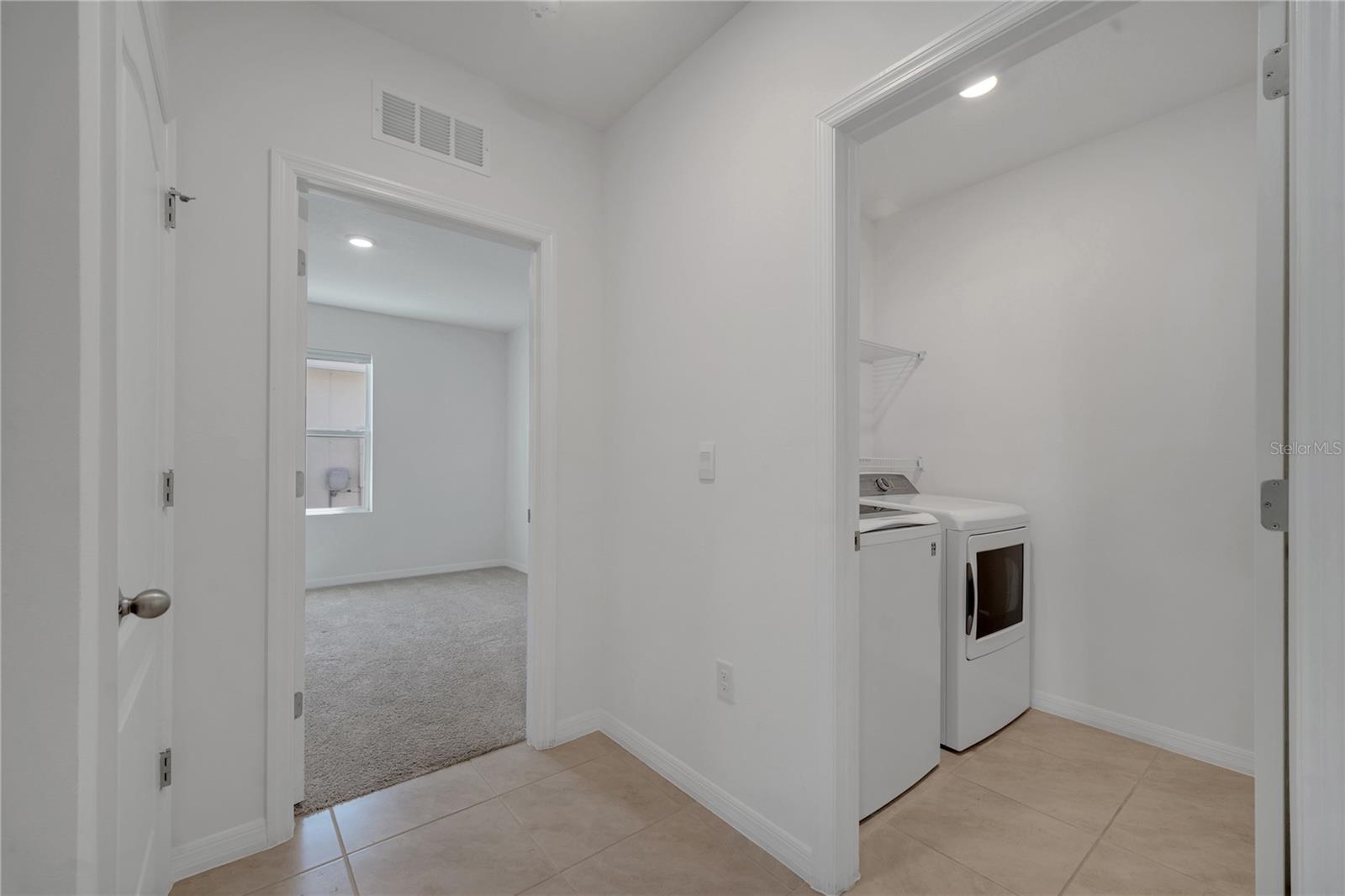 SUNCREST - Residential Lease