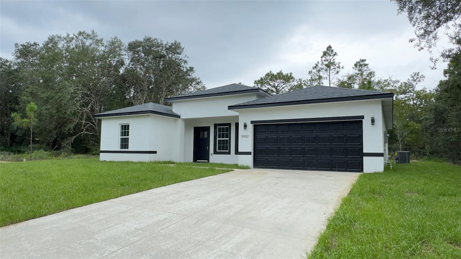 Move-In Ready – Your Florida Dream Home Awaits! This is not a property under construction – it’s fully completed and ready for you to move in today! Plus, the seller is offering closing cost assistance. Enjoy 1,660 sq. ft. of pure comfort and style, featuring 4 spacious bedrooms and 2 modern bathrooms, all thoughtfully designed to combine elegance, functionality, and practicality. Step inside to a bright, open living area seamlessly connected to the stunning kitchen – the perfect setup for both entertaining and everyday living. The kitchen stands out with stainless steel appliances, ample cabinet space, and a practical breakfast bar ideal for quick meals or casual gatherings. The dining area, perfectly positioned next to the kitchen, offers the ideal setting for formal dinners or cozy family meals. The open-concept layout creates a natural flow filled with abundant natural light, making every moment at home feel warm and inviting. Prime location in a high-demand, fast-growing area. Home Highlights: move-in ready – no waiting on construction, Modern design with fully integrated living spaces, Seller offering closing cost assistance, Spacious, light-filled rooms, Ideal layout for relaxation and entertainment. Don’t miss this opportunity!