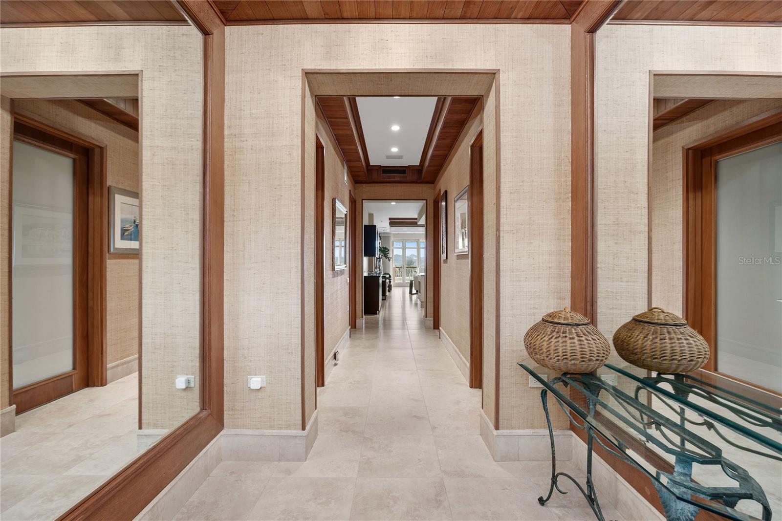 PLANTATION VILLAGE BUILDING 1 - Residential