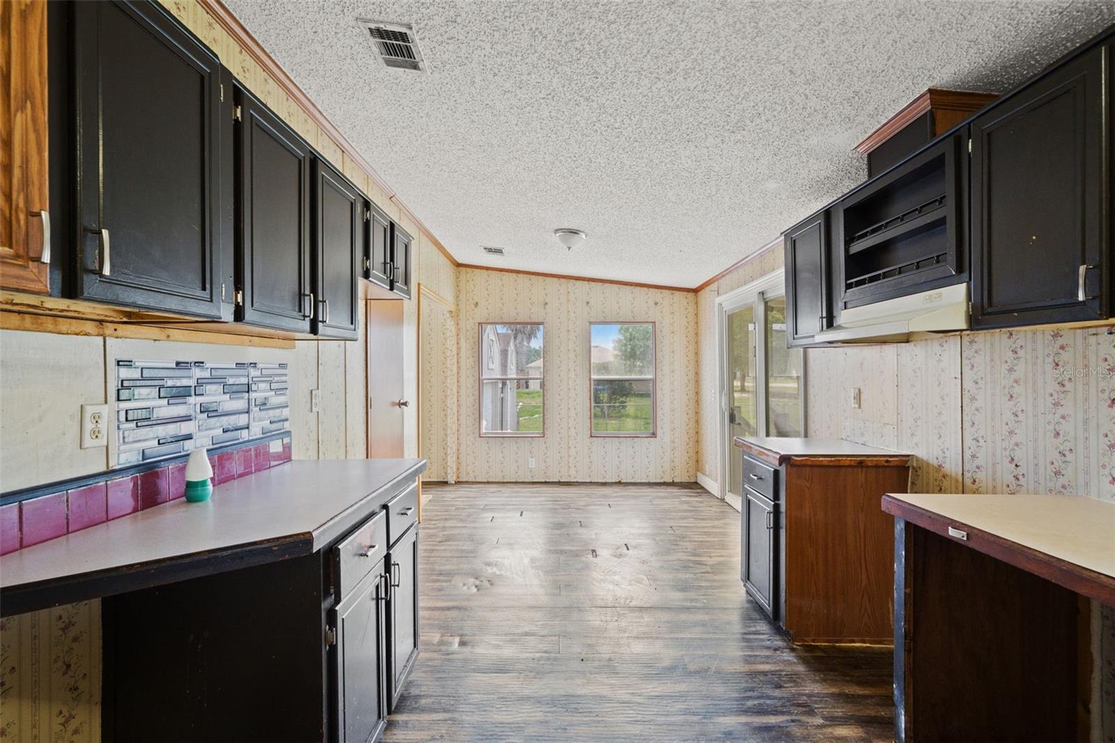 RIDGE ACRES PH IV - Residential