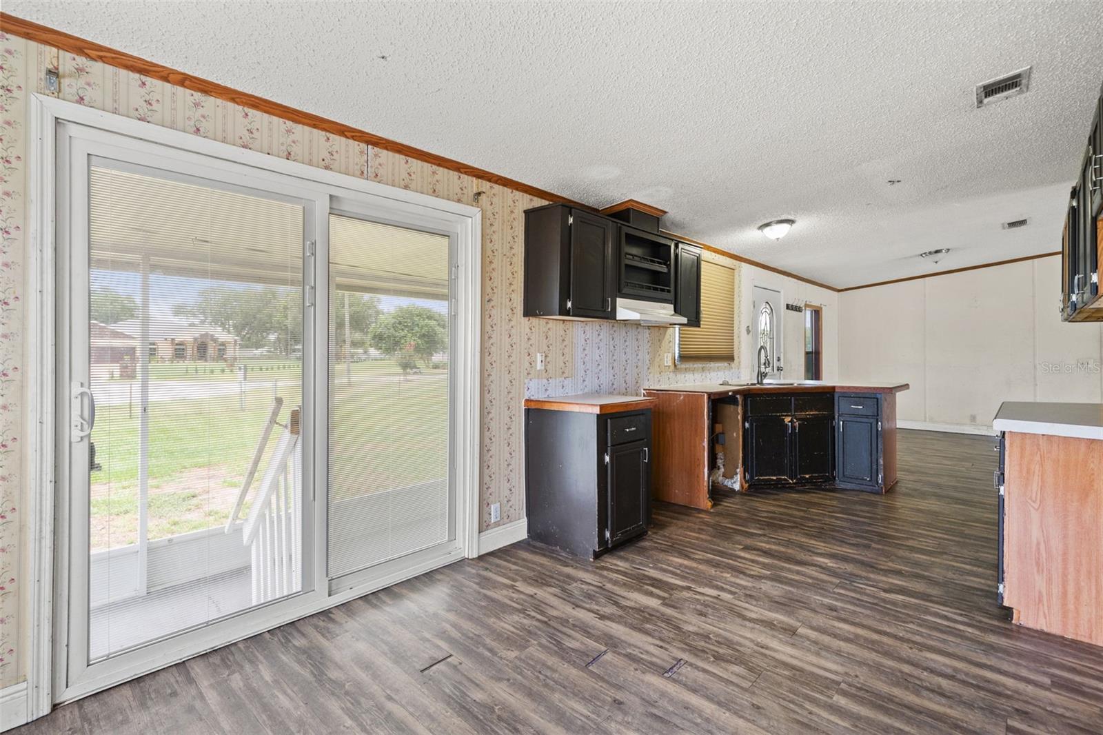 RIDGE ACRES PH IV - Residential