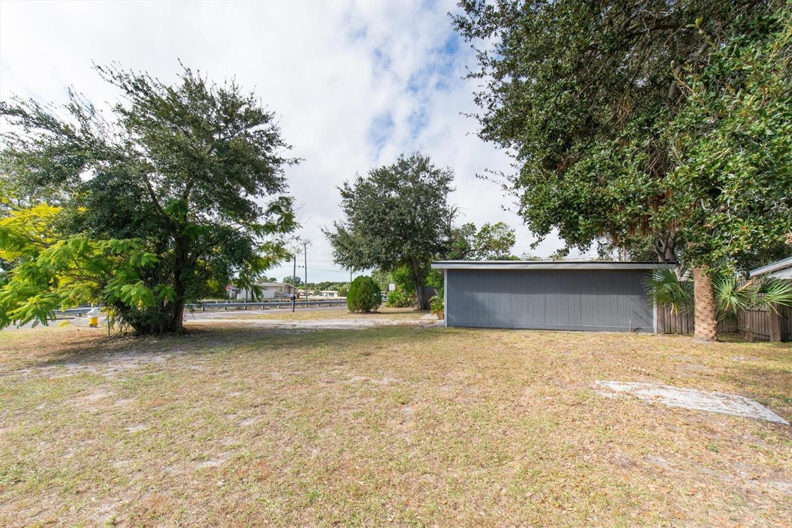 CLEARWOOD SUB 5TH ADD - Residential