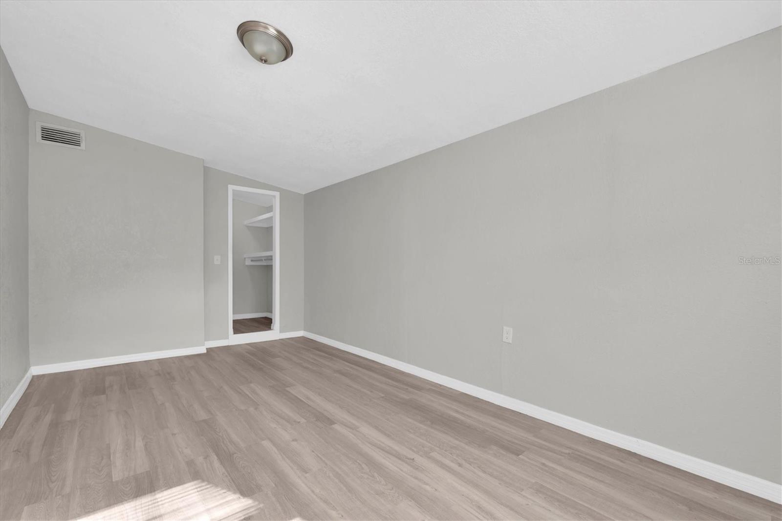 CLEARWOOD SUB 5TH ADD - Residential