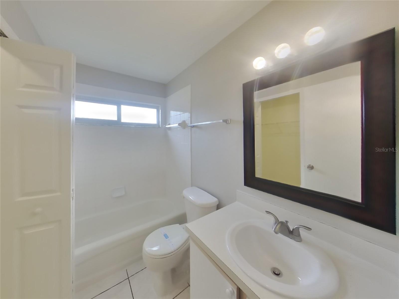 SUMMERFIELD VILAGE 1 TR 32 - Residential Lease