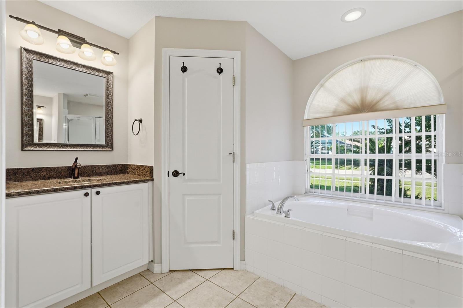 KINGSWAY OAKS UNIT 2 - Residential