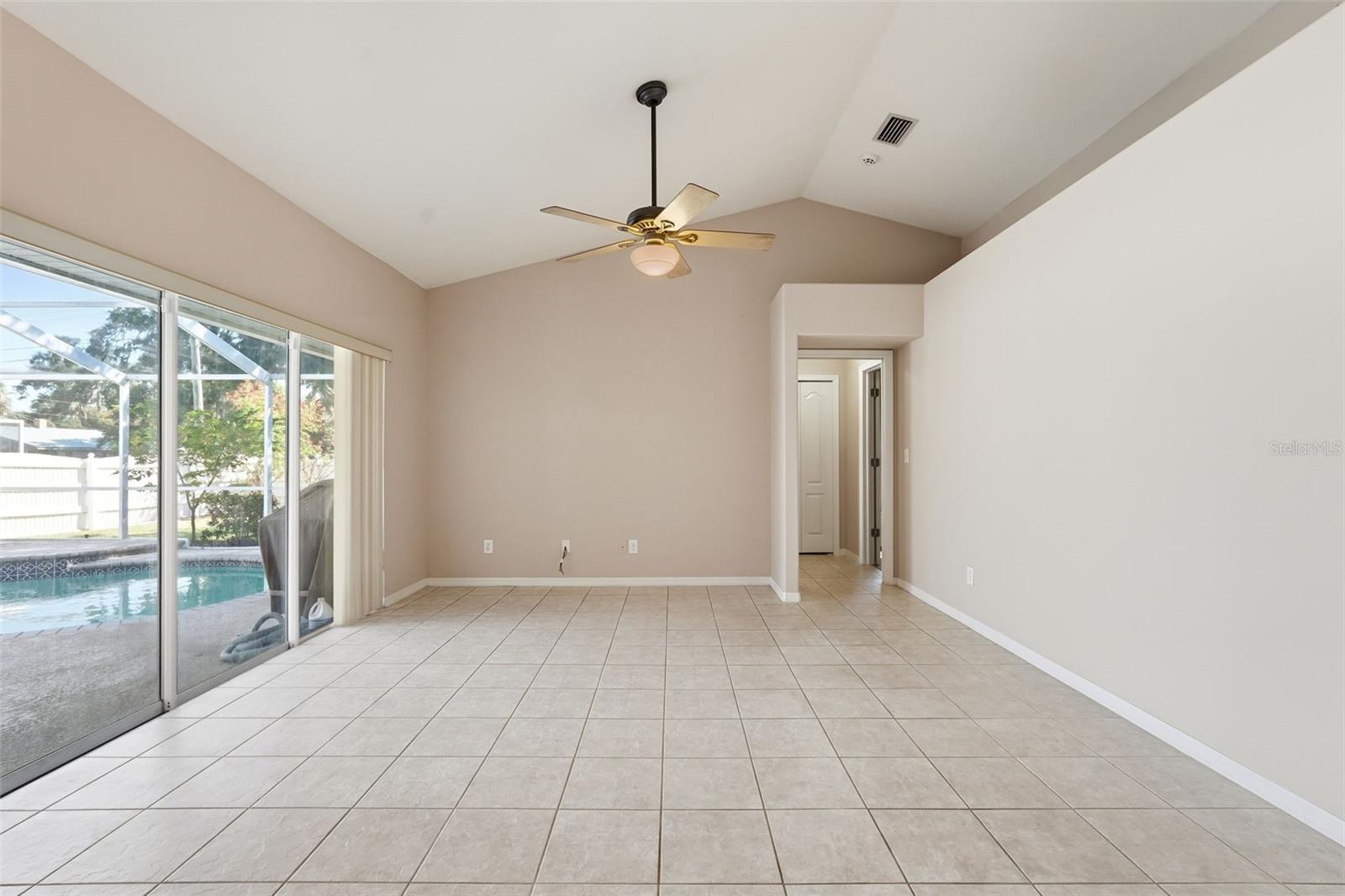 KINGSWAY OAKS UNIT 2 - Residential