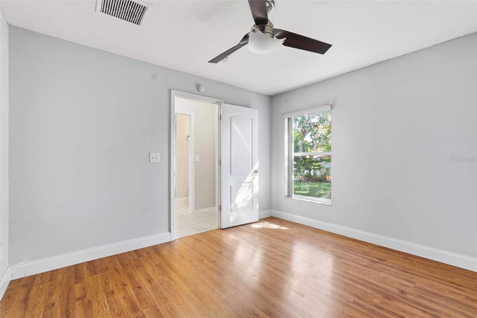 KINGSWAY OAKS UNIT 2 - Residential