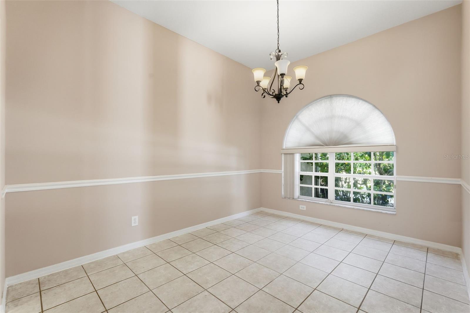 KINGSWAY OAKS UNIT 2 - Residential