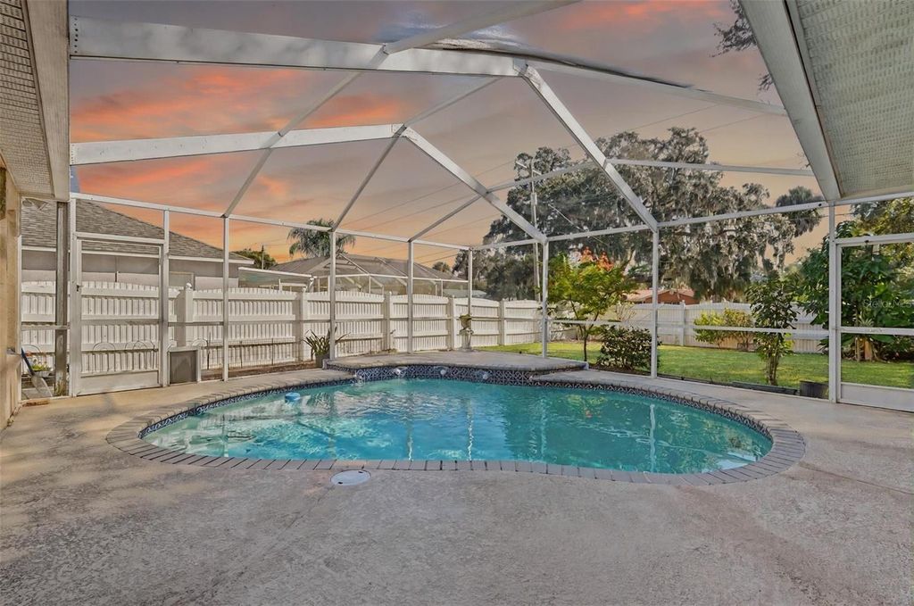 Photo of 2213 Towering Oaks Circle, Seffner, FL 33584 (MLS # TB8438045)