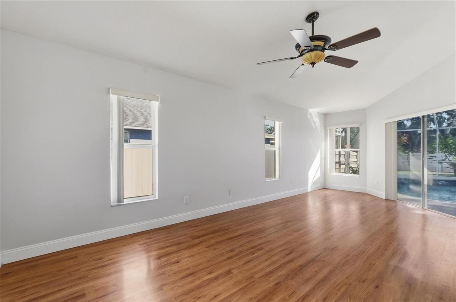 KINGSWAY OAKS UNIT 2 - Residential