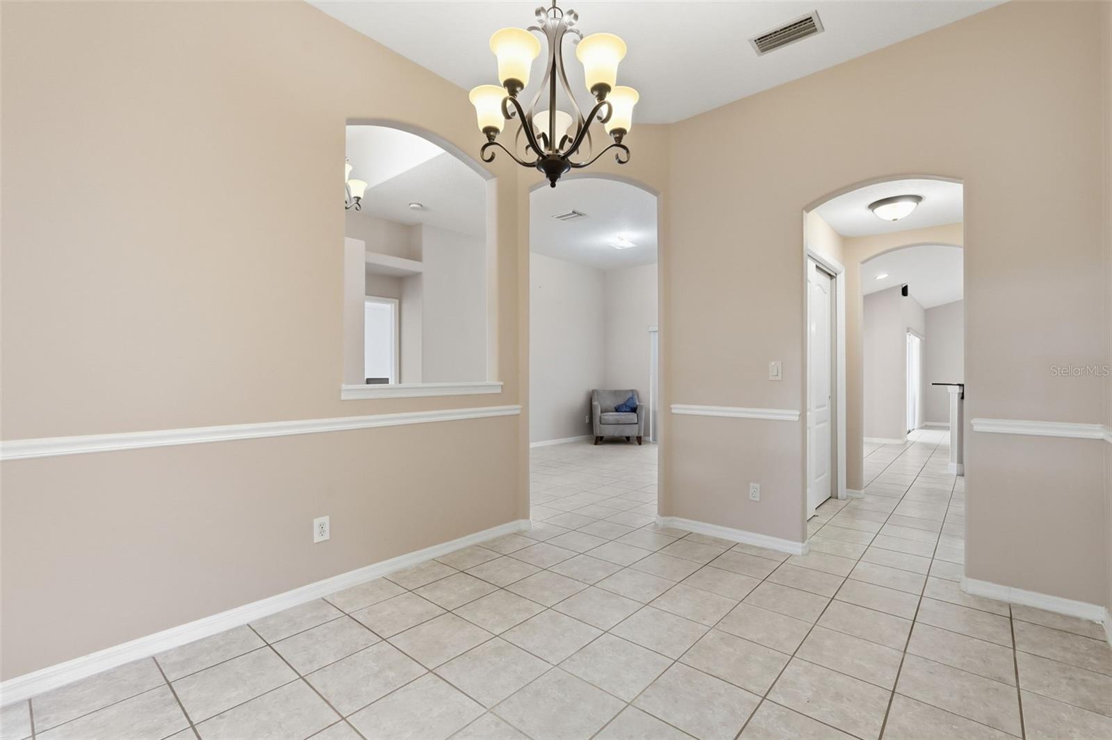 KINGSWAY OAKS UNIT 2 - Residential