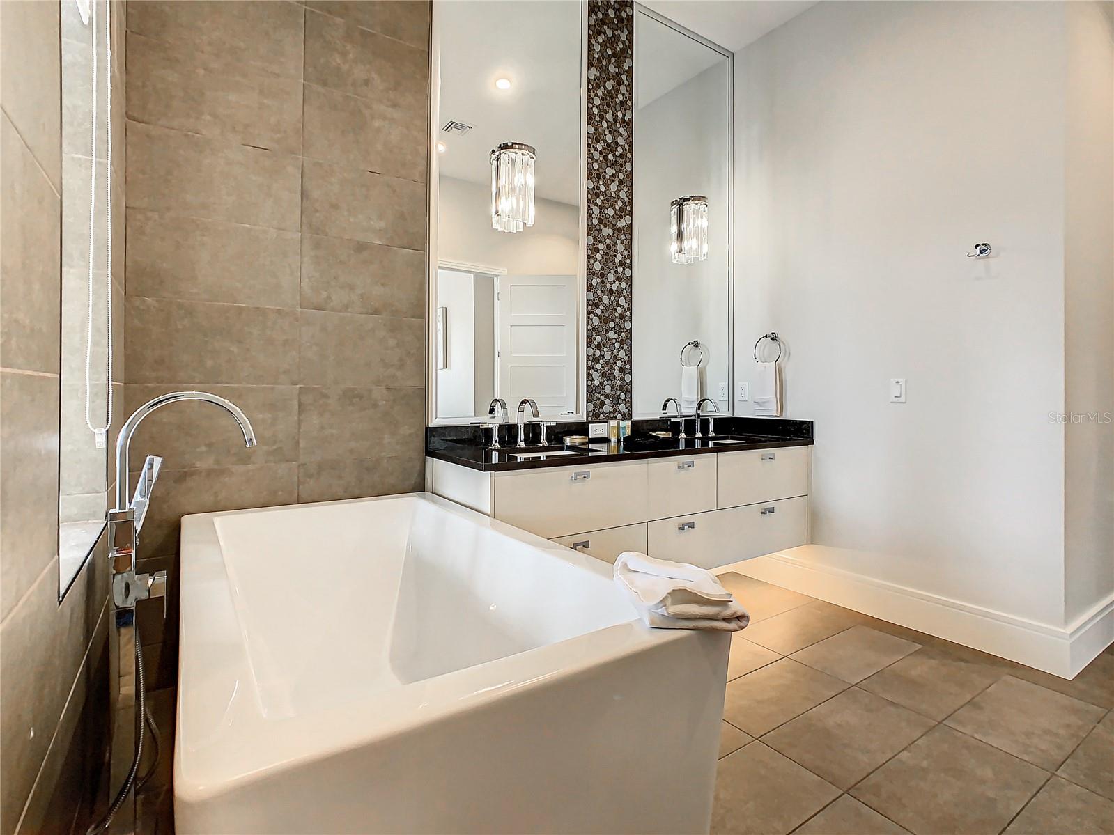 REUNION WEST VILLAGE 03A - Residential