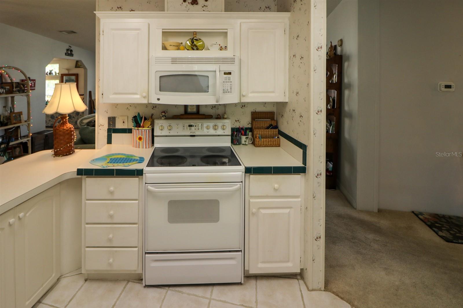 LAKEWOOD VILLAGE - Residential