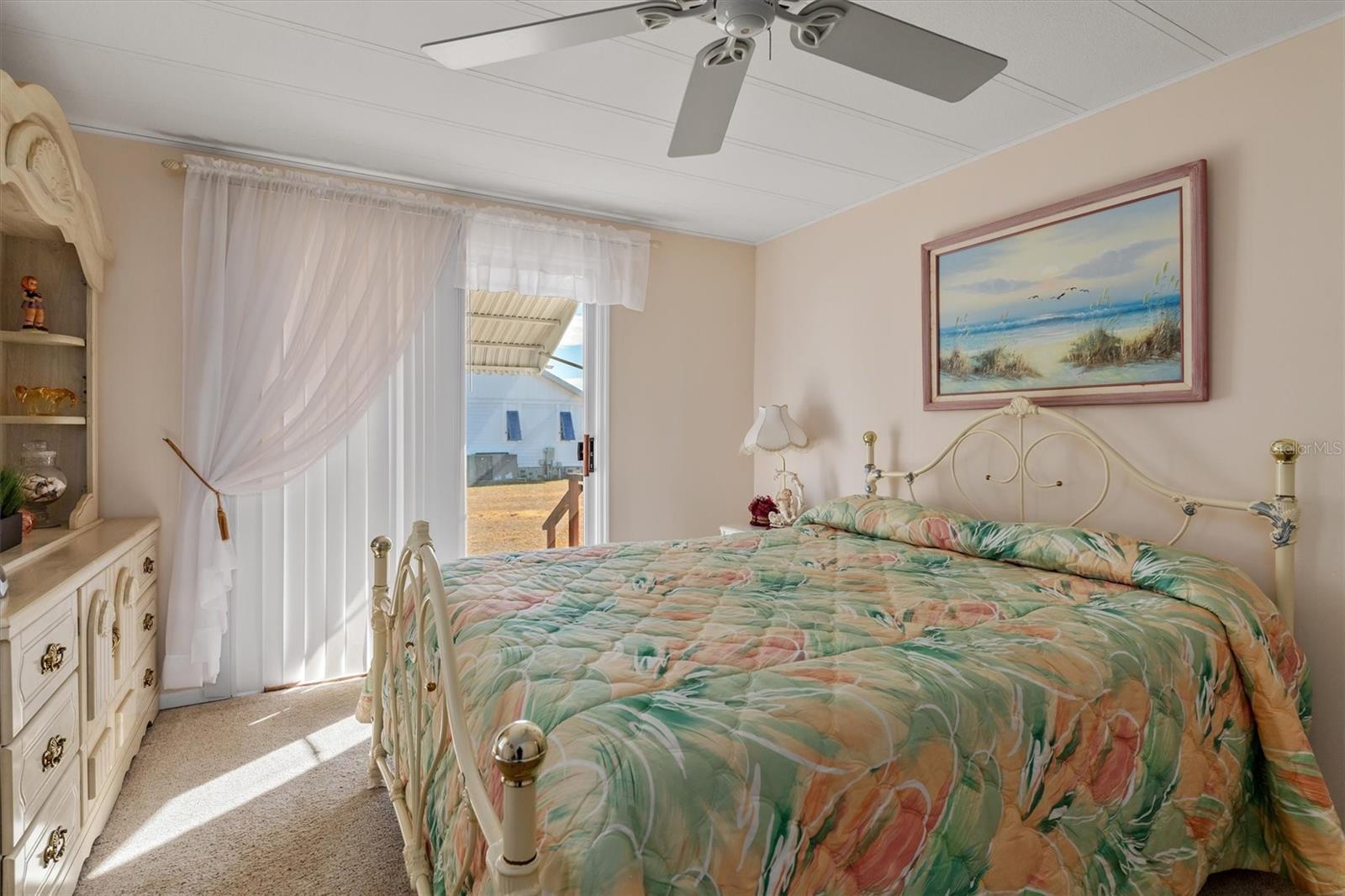 HOLIDAY MOBILE ESTATES - Residential