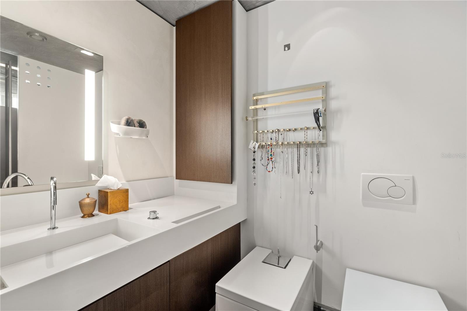 MCLEARY 1800 PH 2 - Residential