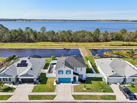 A home in WINTER HAVEN