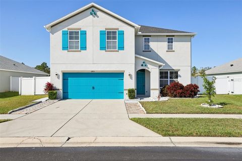 A home in WINTER HAVEN