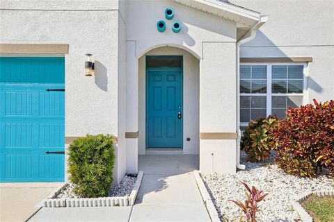 A home in WINTER HAVEN