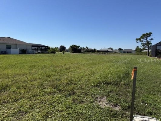 25 PINEHURST CT, ROTONDA WEST, FL 33947 - Image 32a6d67e5657a4eed44e6e2f41880ee2/2321743636