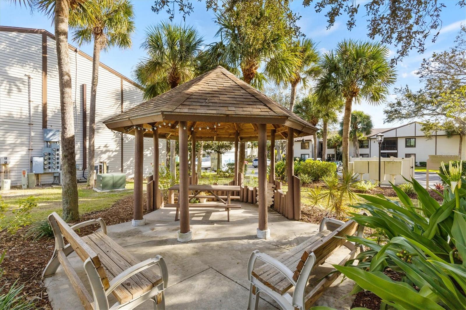 MOORINGS THE CONDO - Residential