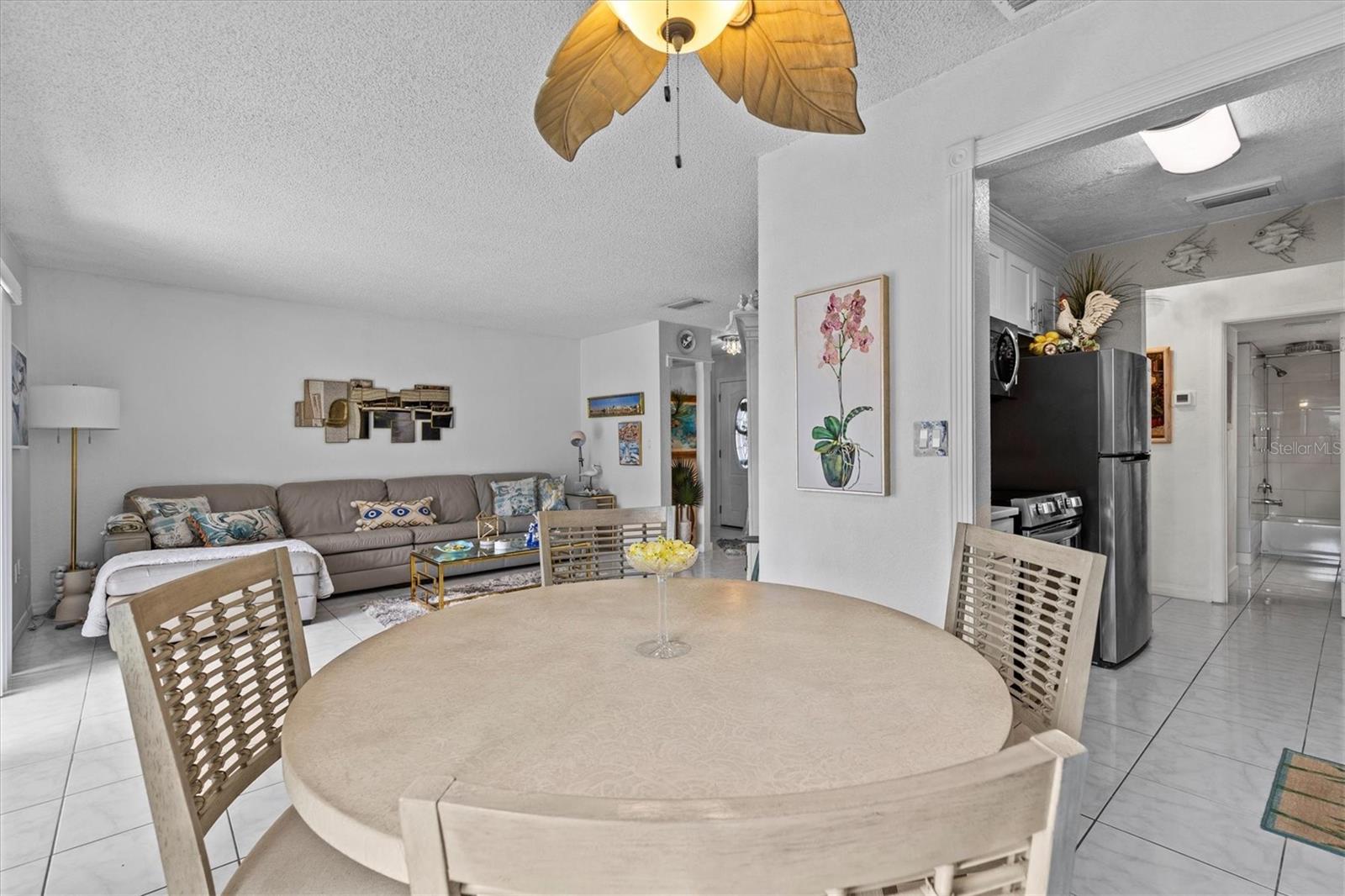 MOORINGS THE CONDO - Residential