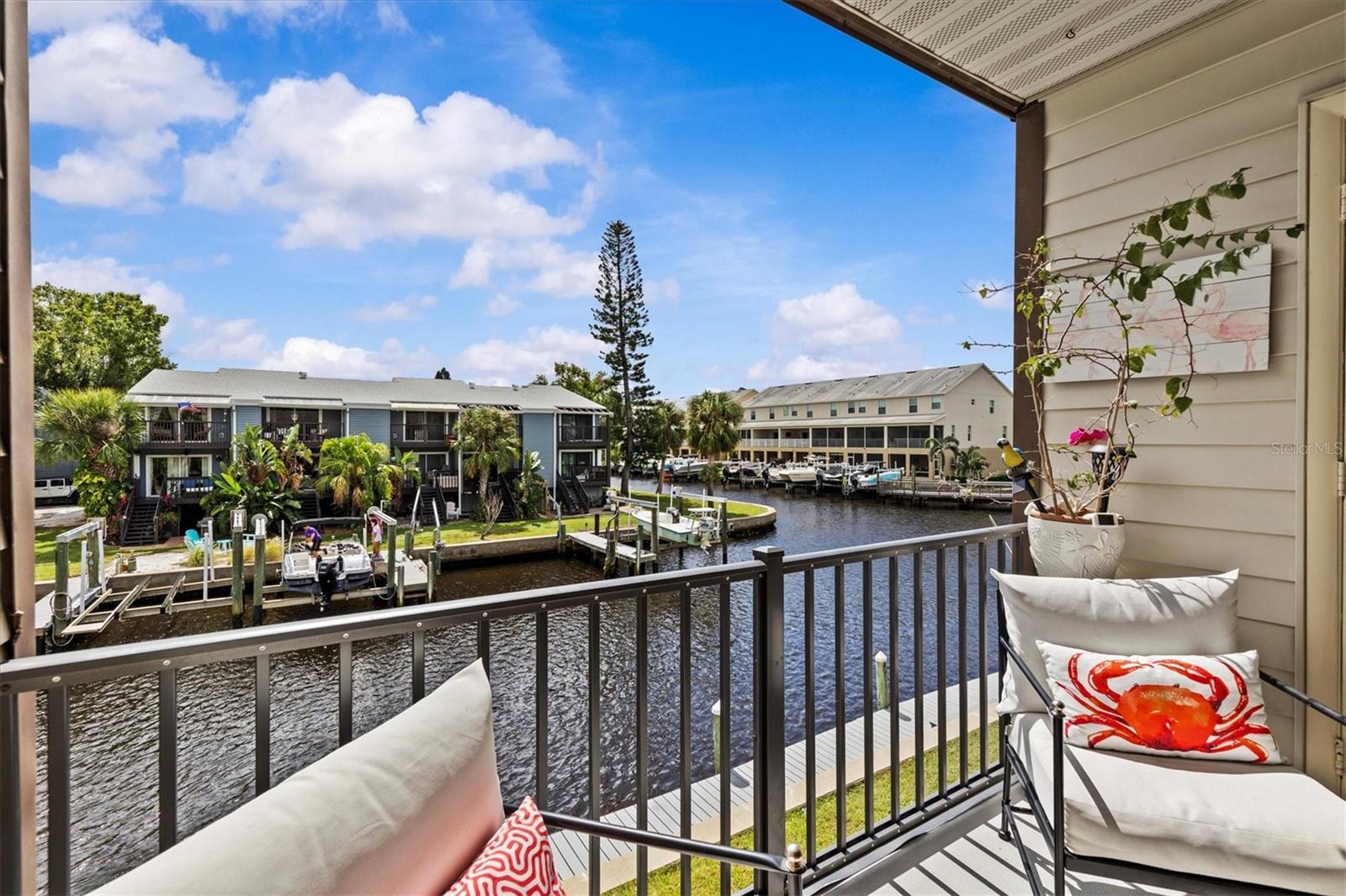 MOORINGS THE CONDO - Residential