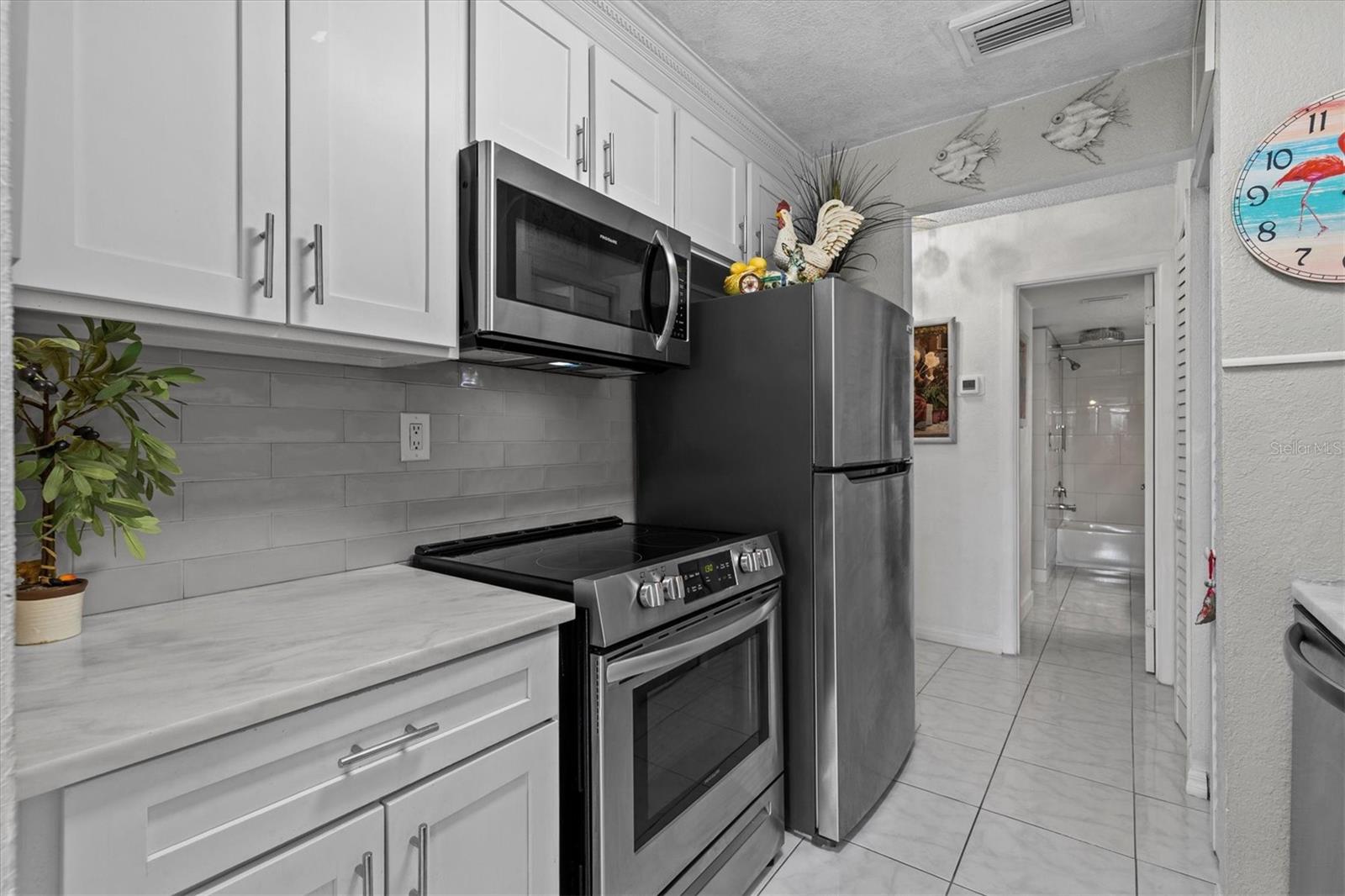 MOORINGS THE CONDO - Residential