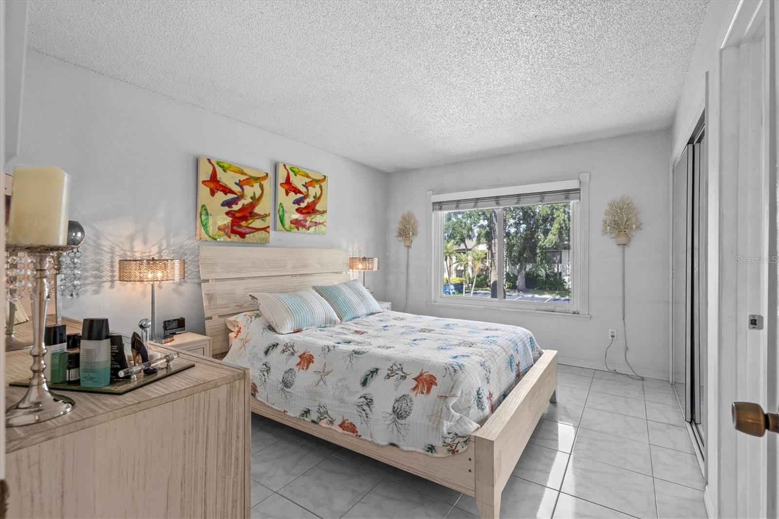 MOORINGS THE CONDO - Residential
