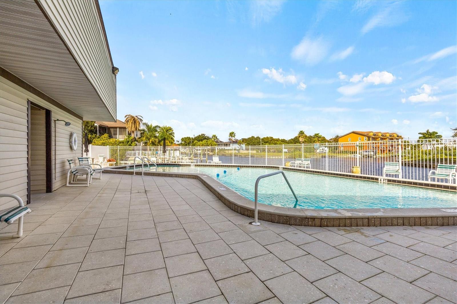 MOORINGS THE CONDO - Residential