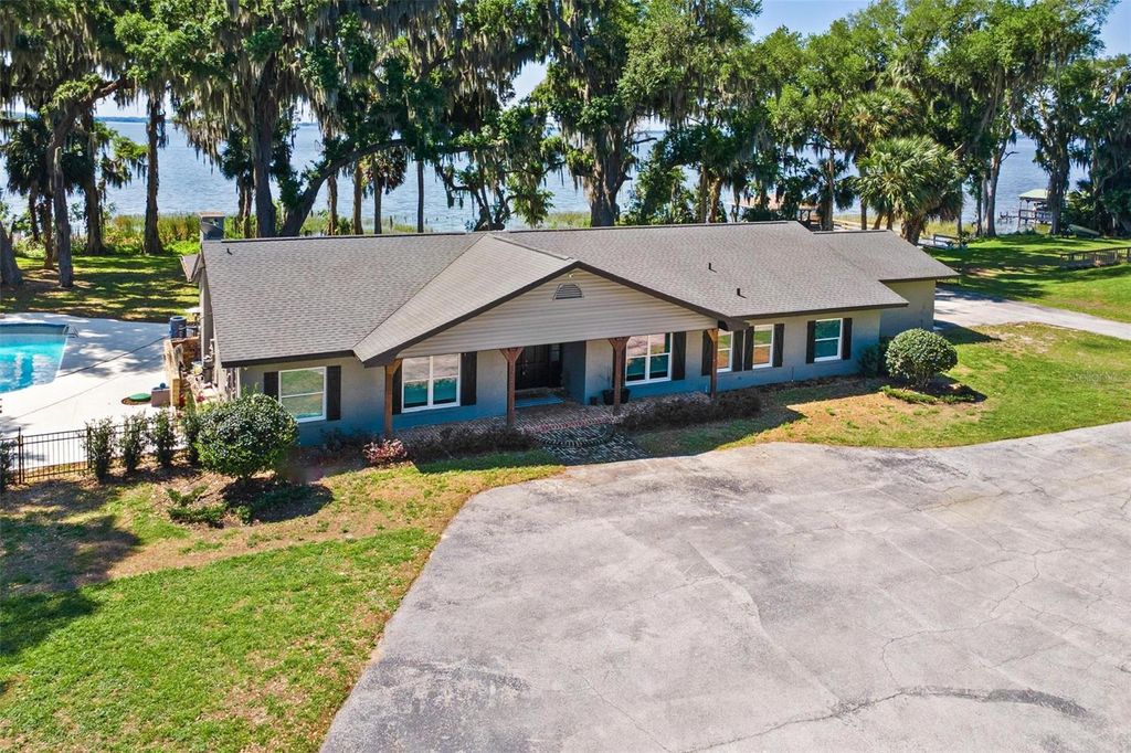 Photo of 3020 Indian Trail, Eustis, FL 32726 (MLS # G5110293)