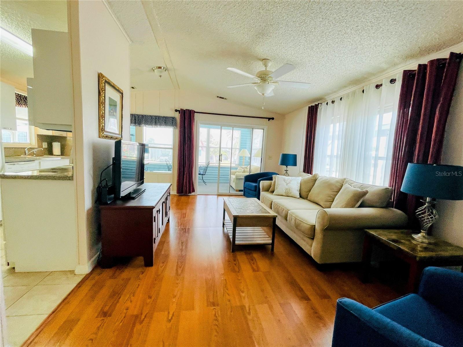 615 S GREEN CIRCLE