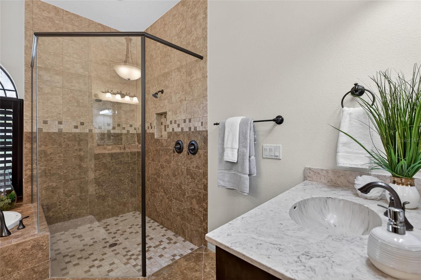 GREY HAWK AT LAKE POLO PH 02 - Residential