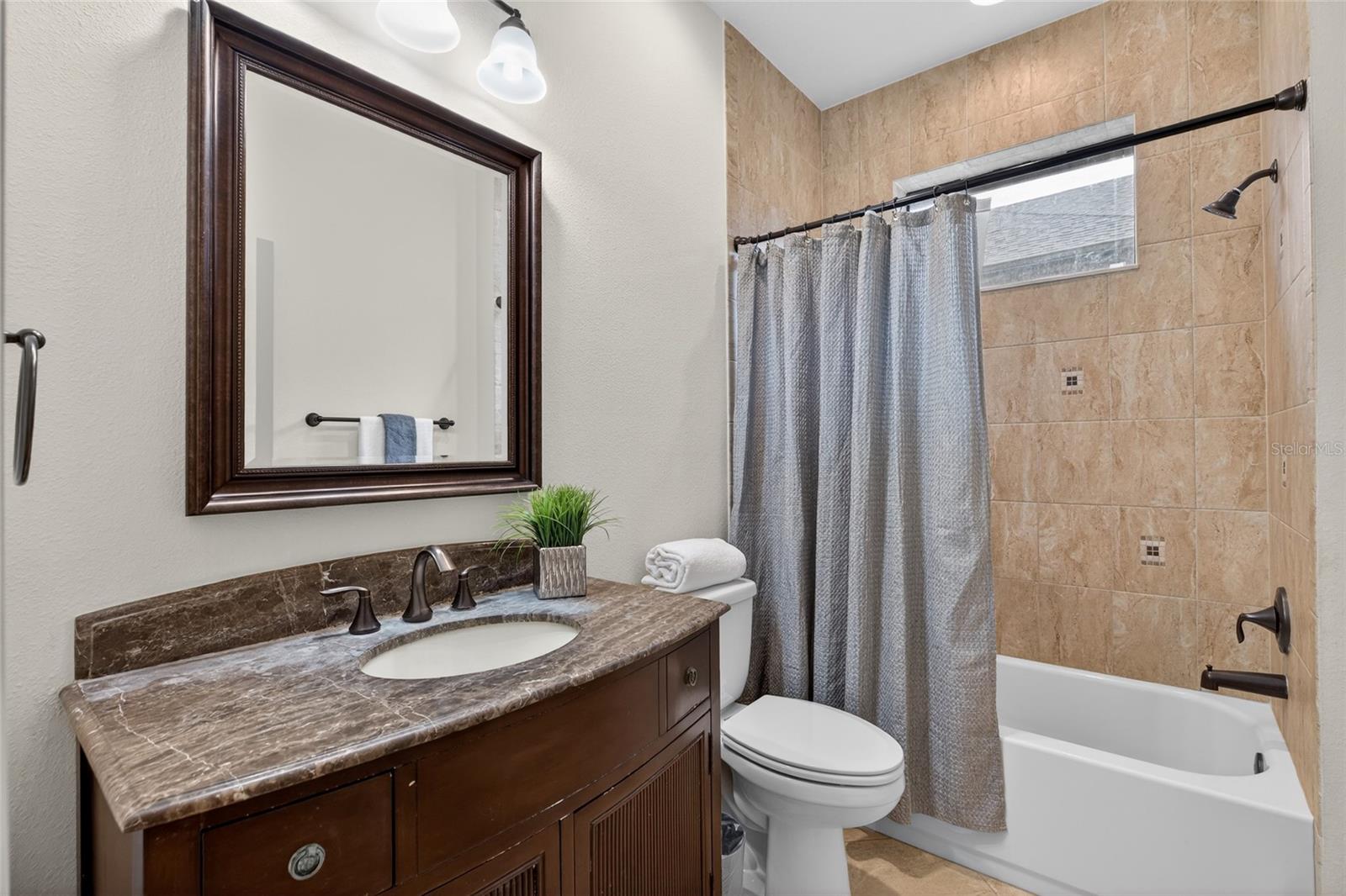 GREY HAWK AT LAKE POLO PH 02 - Residential