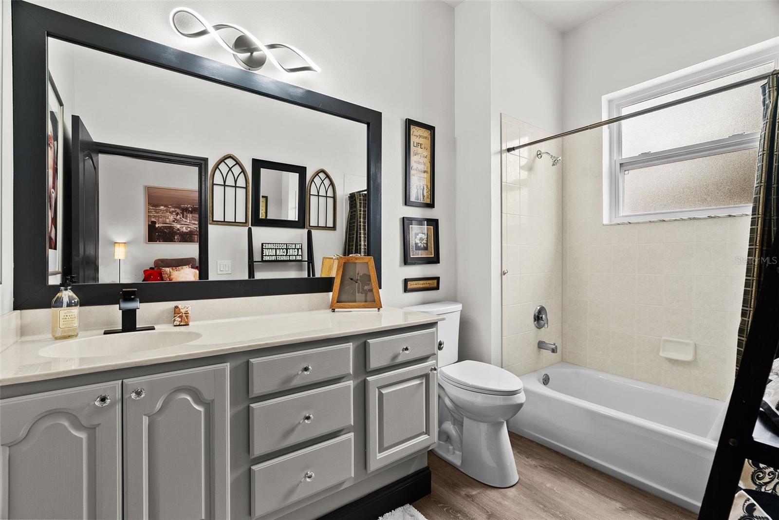 OAK RIDGE - Residential