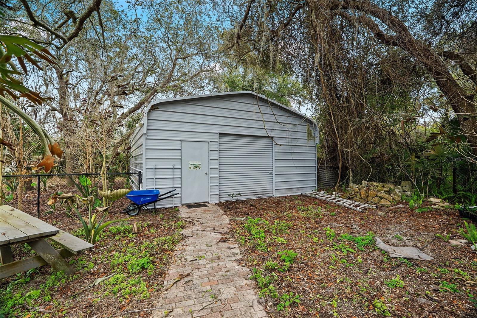 OAK RIDGE - Residential