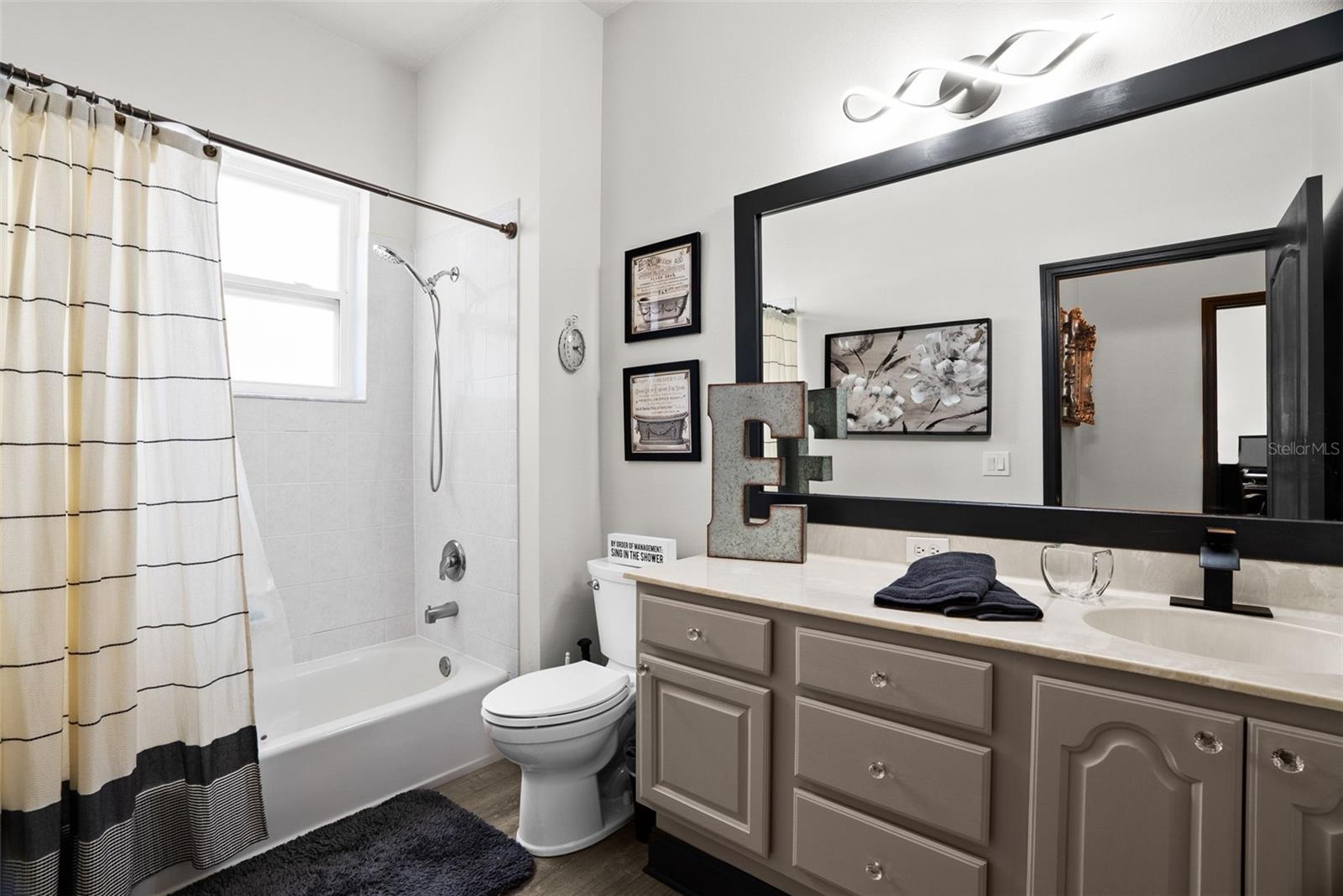 OAK RIDGE - Residential