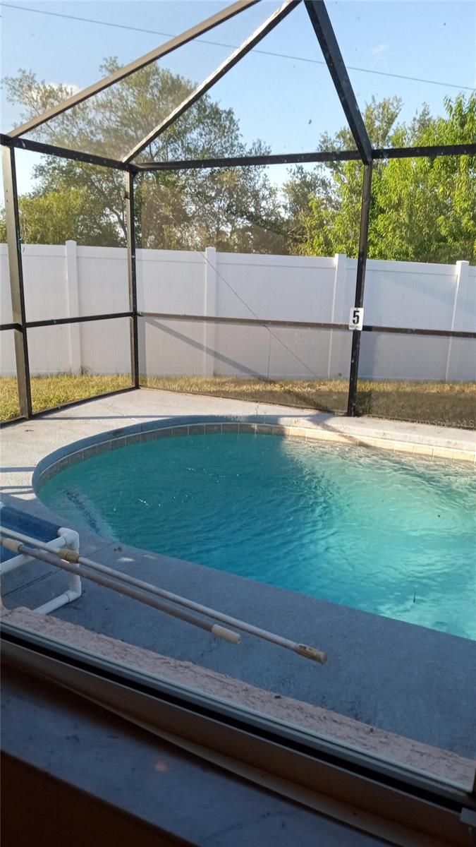 602 HILLCREST DRIVE