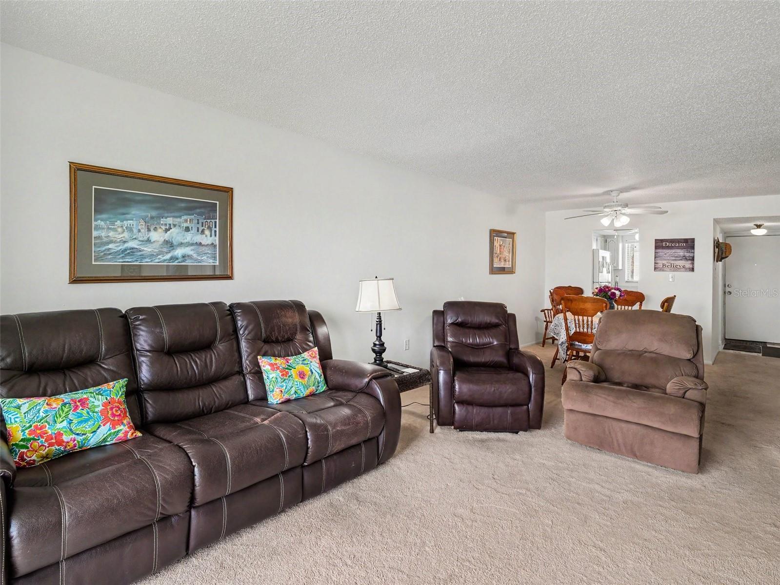 BAYSHORE ON THE LAKE APTS II SEC 1 - Residential