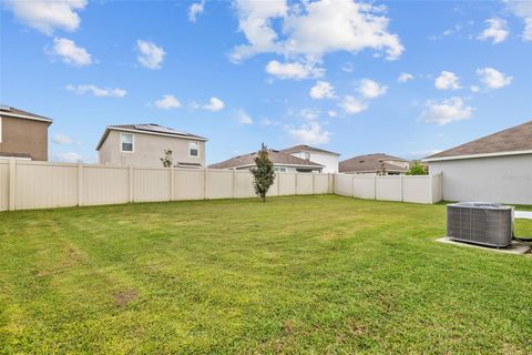 A home in WIMAUMA