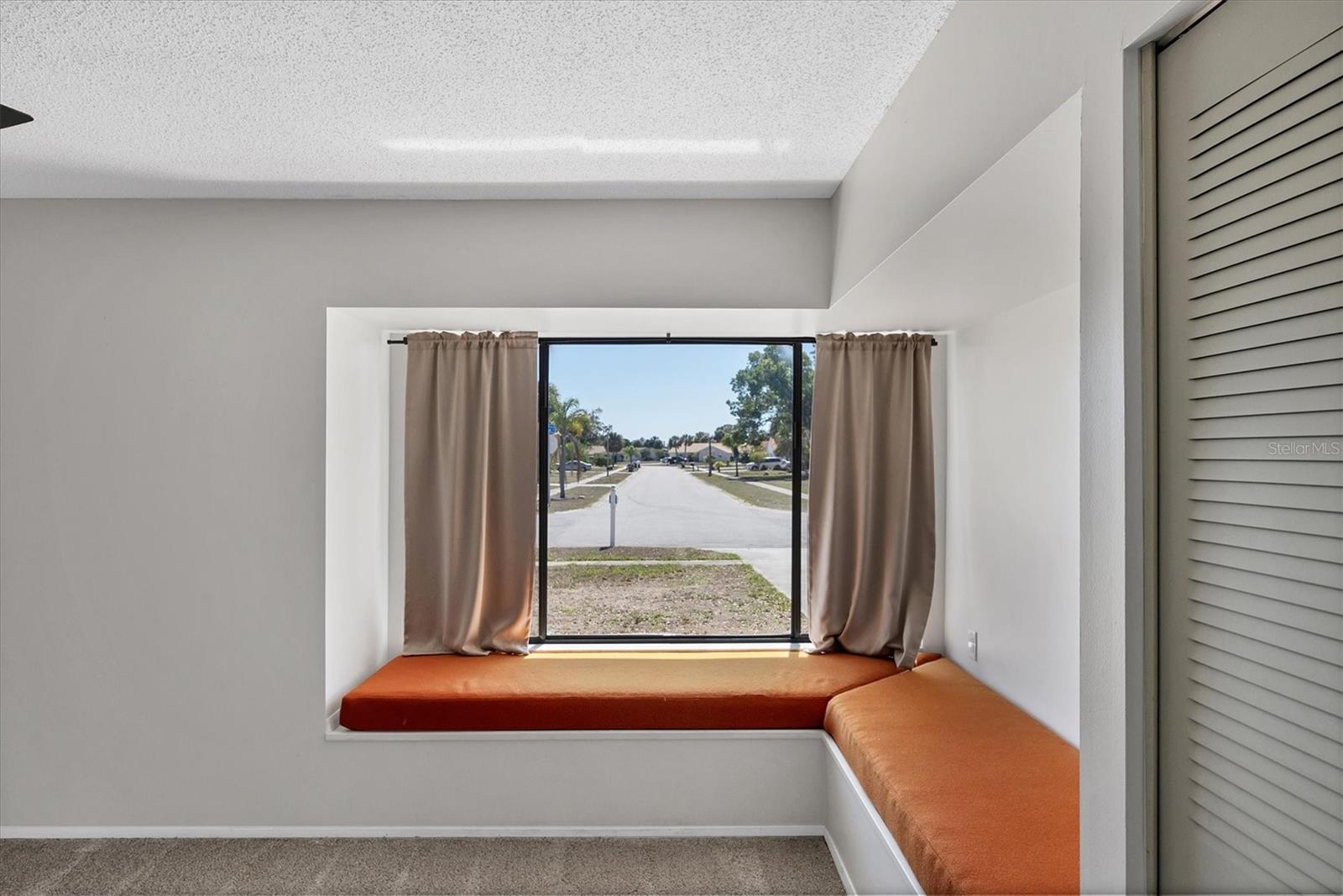 NORTH PORT CHARLOTTE COUNTRY CLUB - Residential