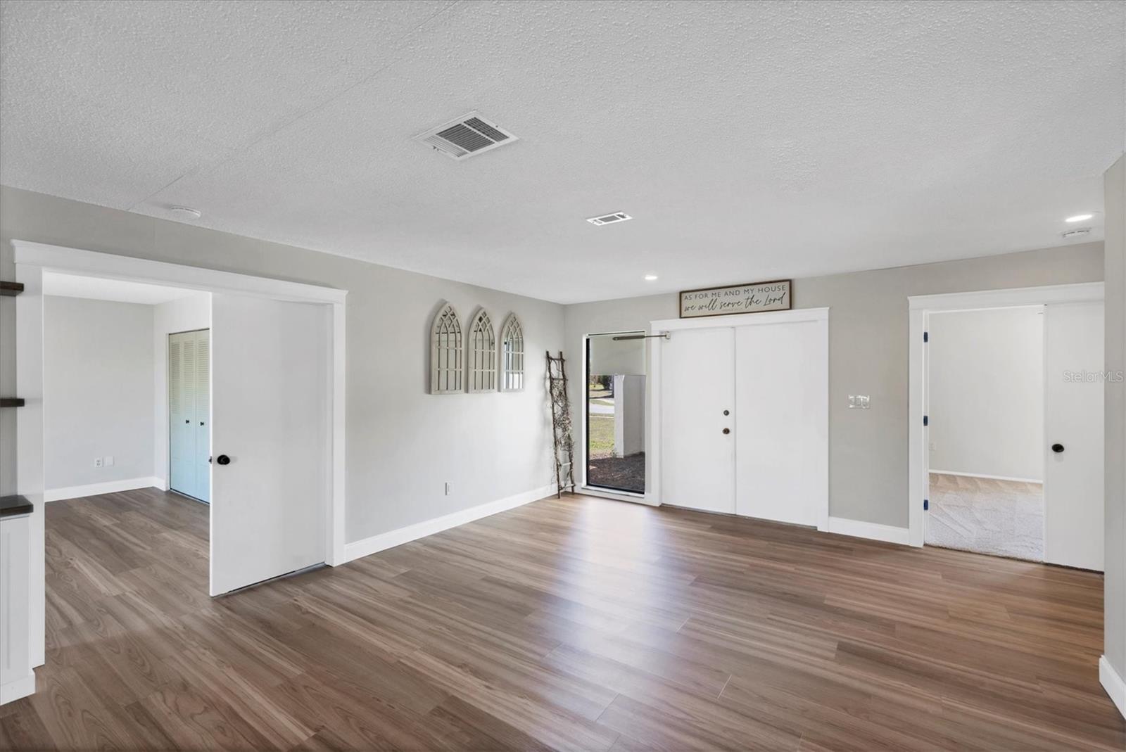 NORTH PORT CHARLOTTE COUNTRY CLUB - Residential