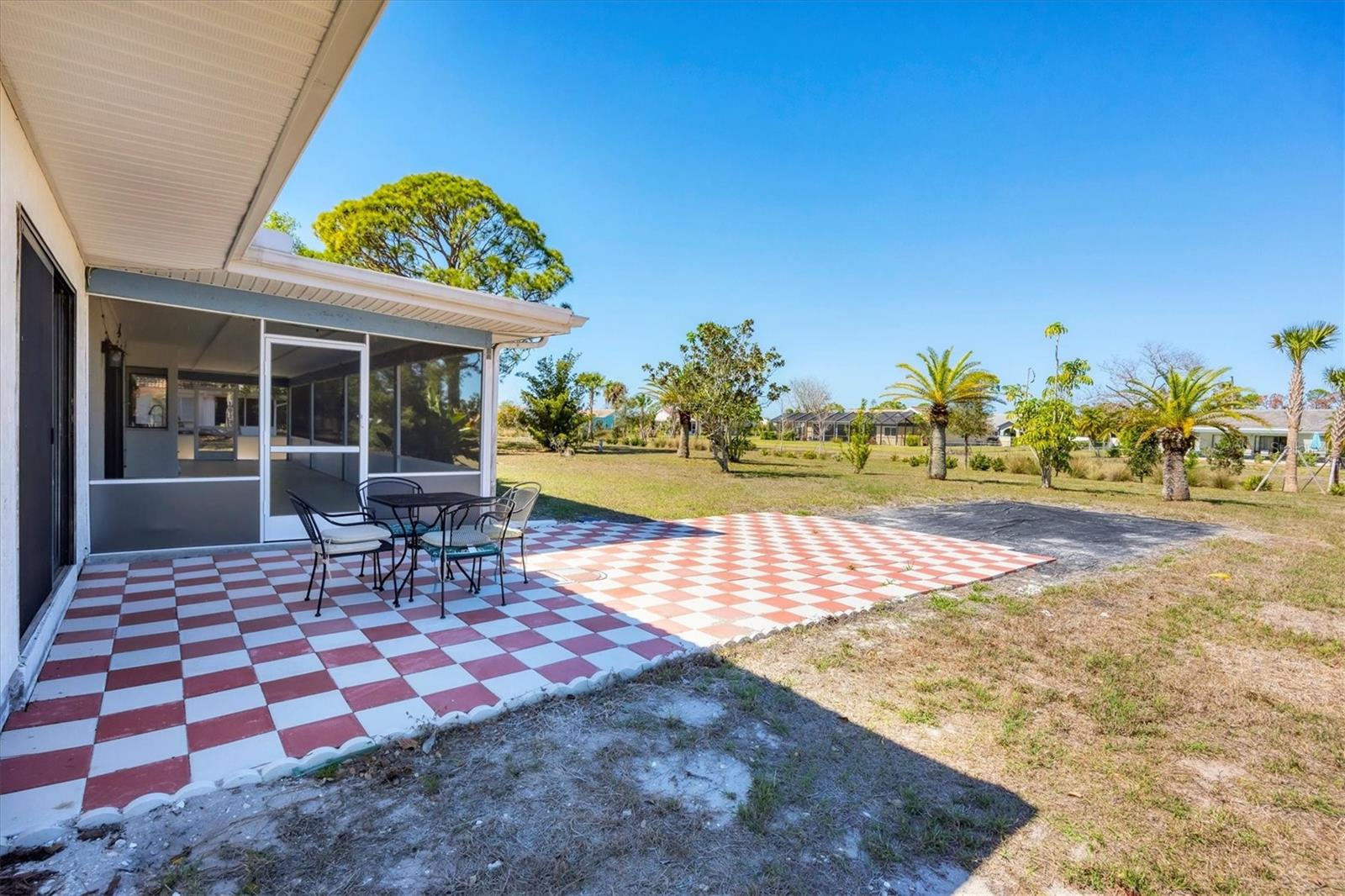 NORTH PORT CHARLOTTE COUNTRY CLUB - Residential