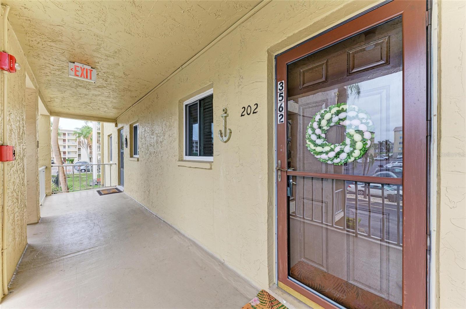 3562 LAKE BAYSHORE DRIVE 202