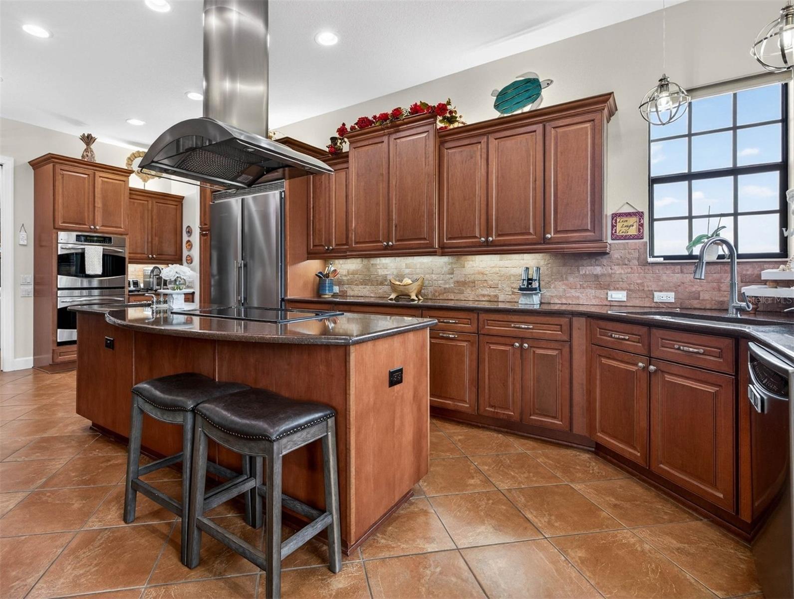 BROADWATER - Residential