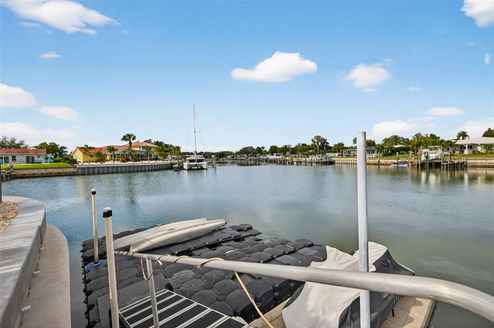BROADWATER - Residential