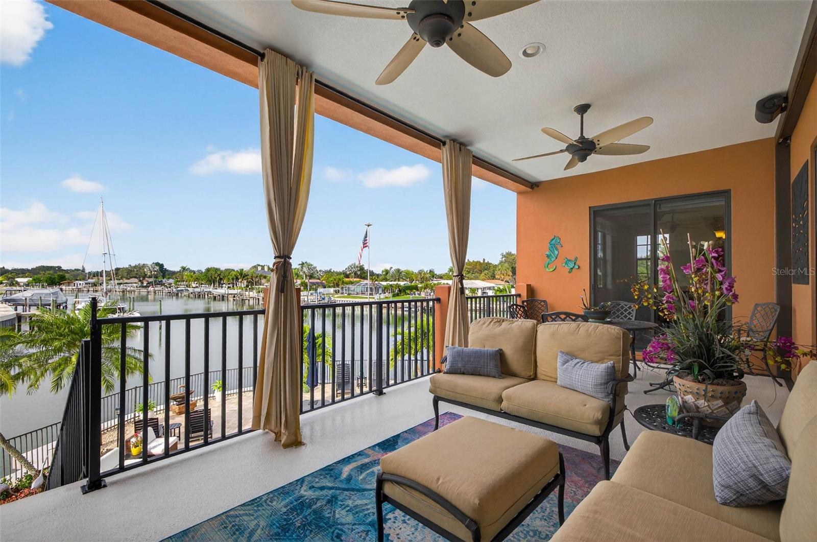 BROADWATER - Residential