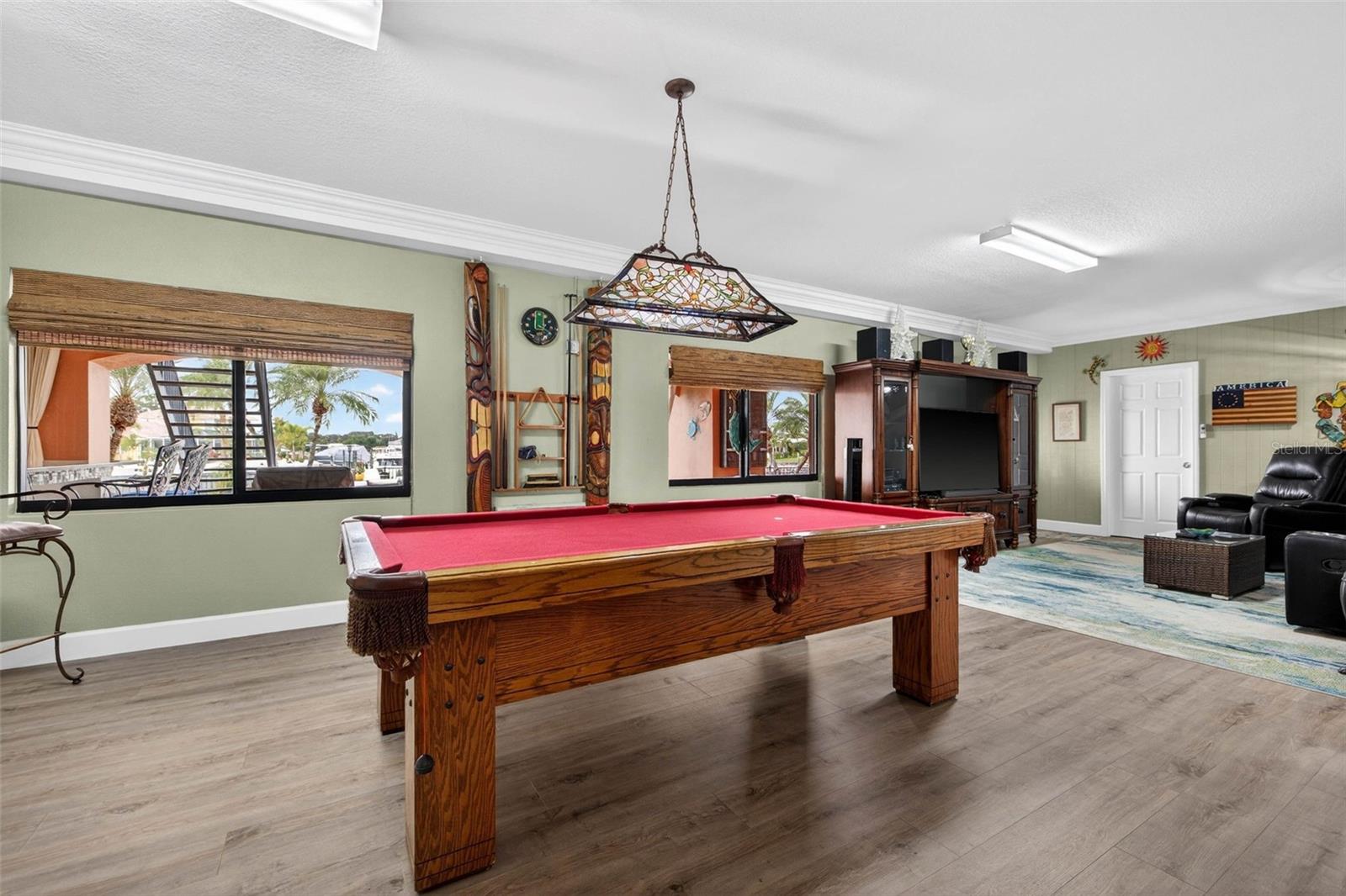 BROADWATER - Residential