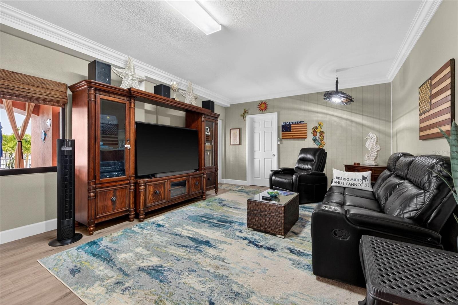 BROADWATER - Residential