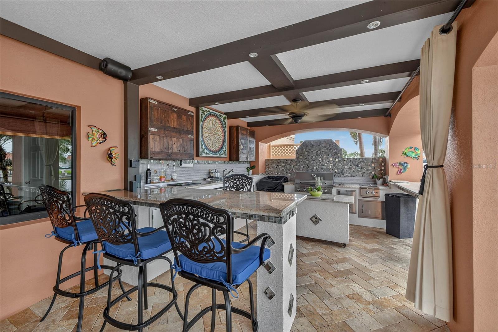 BROADWATER - Residential