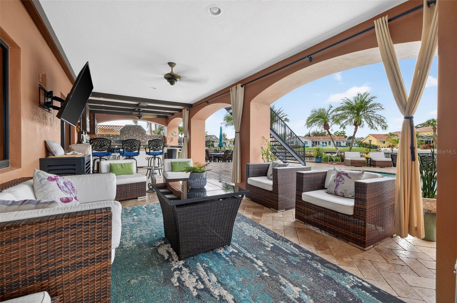 BROADWATER - Residential